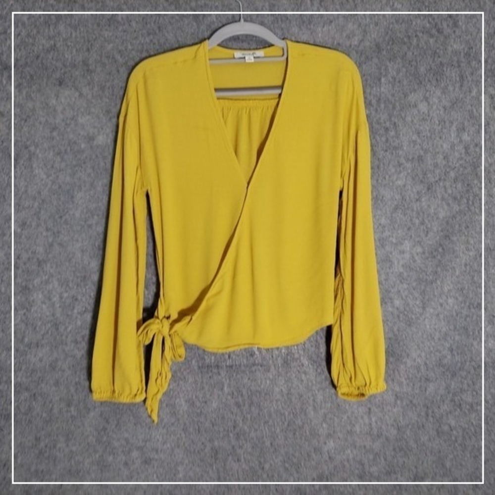 Madewell Top Xs Yellow Crepe Crinkle Wrap Tie Puff Sleeve V Neck Casual Romantic